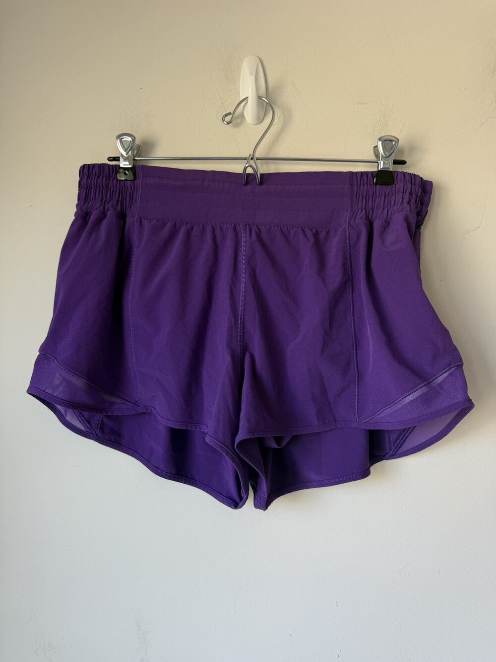 Lululemon Women’s Size 12 Purple Hotty Hot High Rise 2.5" Inseam Shorts
